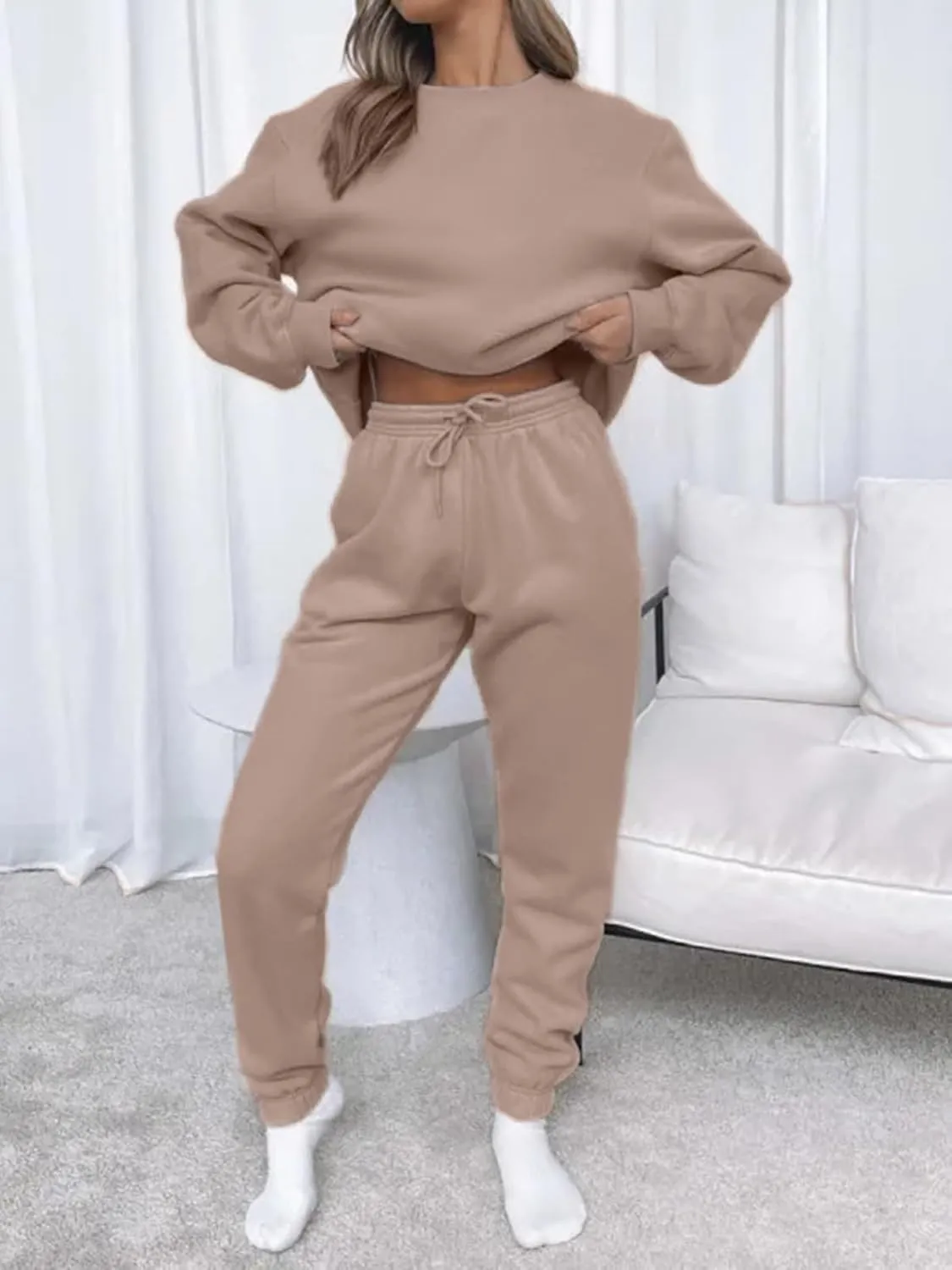 Alunzoem Jogger Sets for Women 2 Piece Sweatsuit Outfits Long Sleeve Pullover Sweatshirt Pants Set Tracksuit