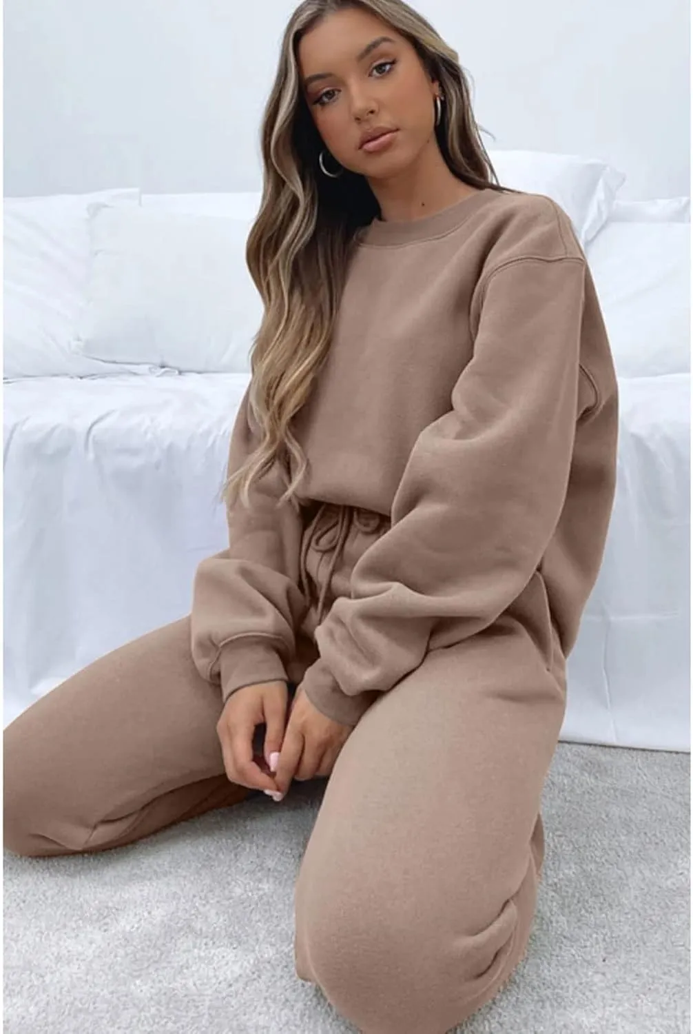 Alunzoem Jogger Sets for Women 2 Piece Sweatsuit Outfits Long Sleeve Pullover Sweatshirt Pants Set Tracksuit