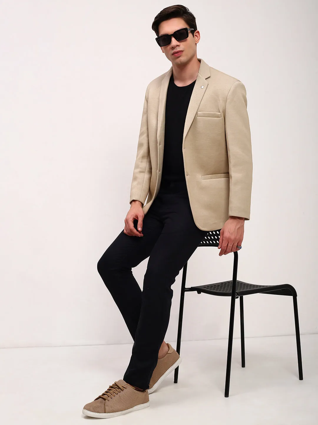 Men Beige Solid Slim Fit Single Breasted Blazer