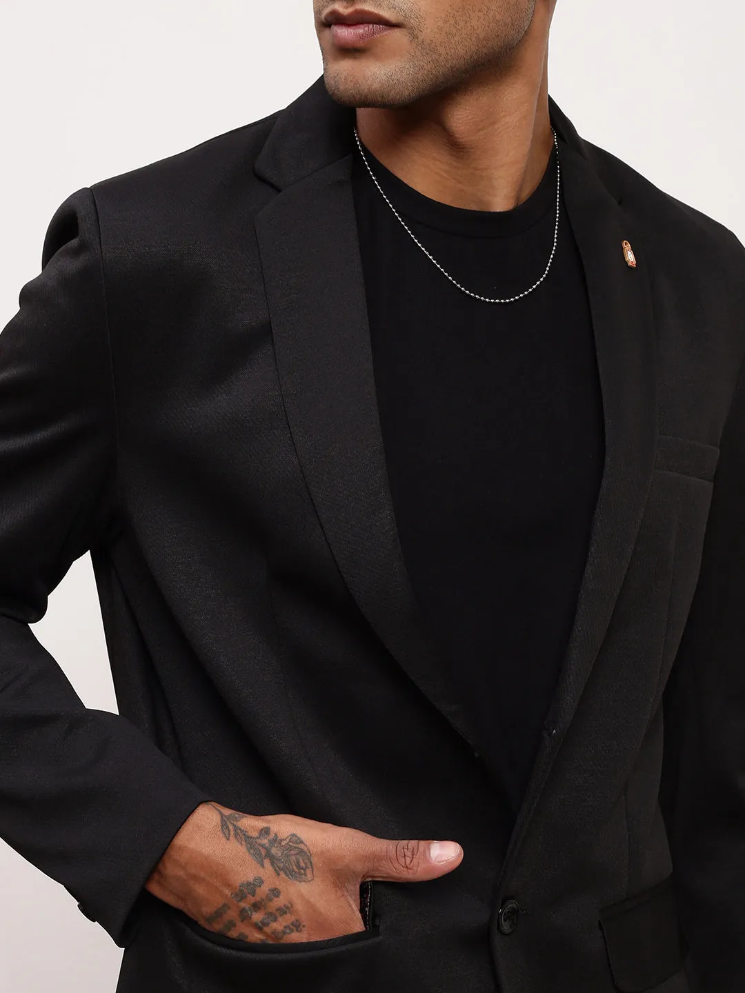 Men Black Solid Self Design Single Breasted Blazer