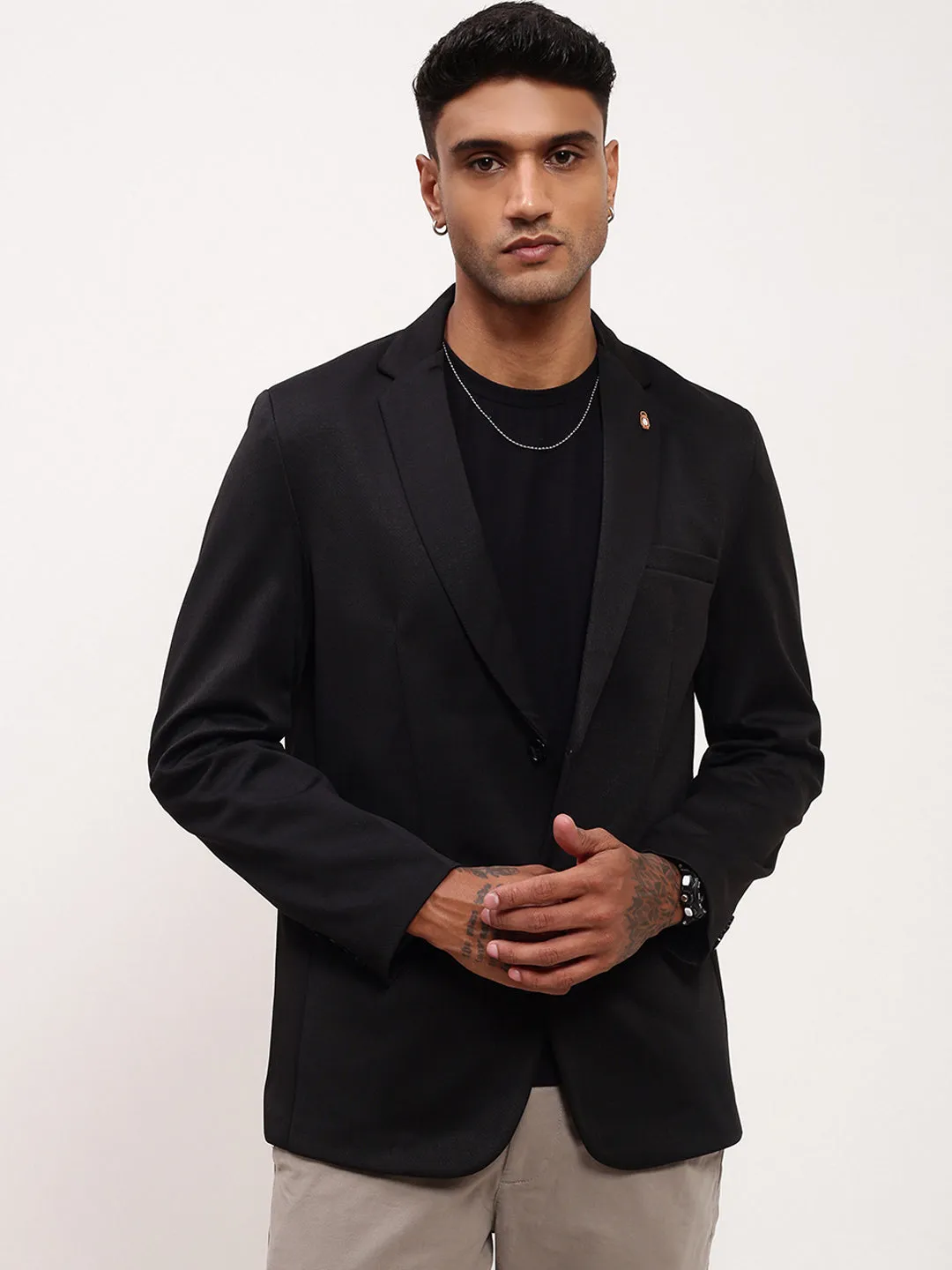 Men Black Solid Self Design Single Breasted Blazer